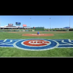 Meet your Posher, Mercedes